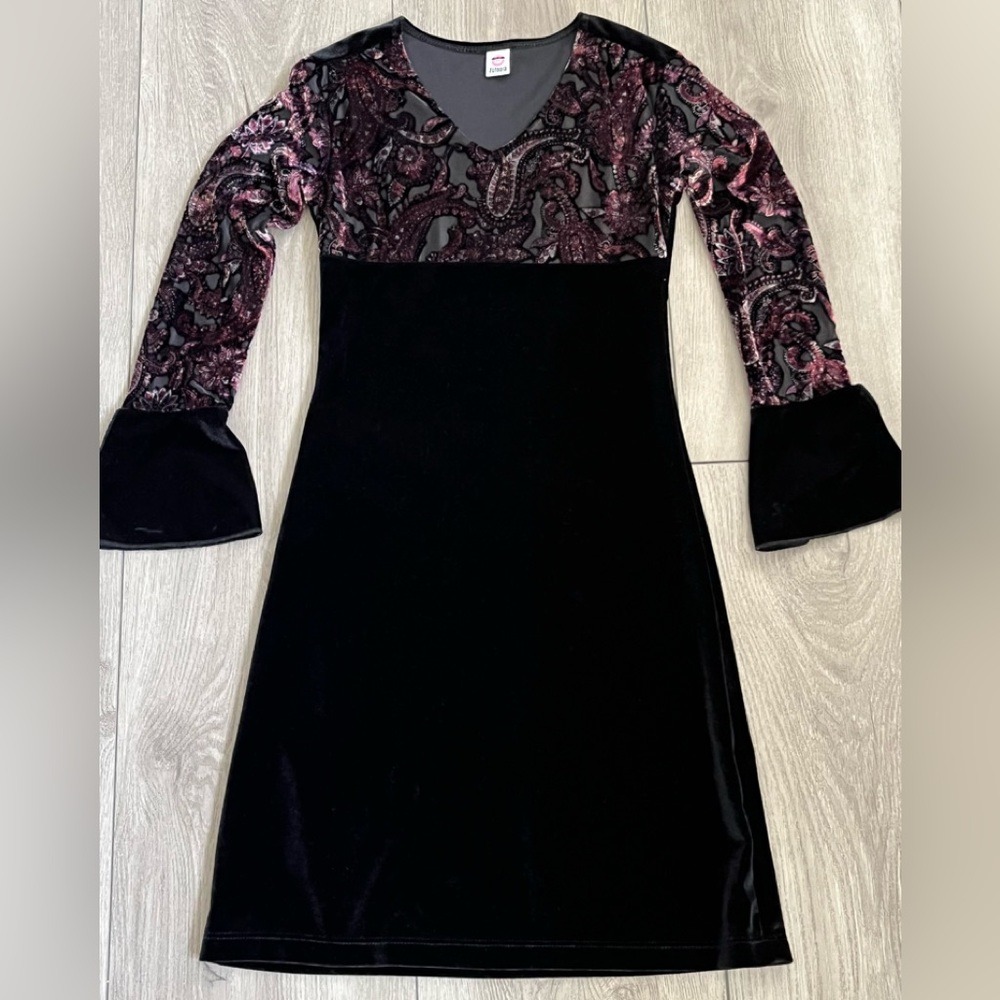 Zutopia Christmas Party Dress Black Velvet/Paisley Long Sleeve Youth Size Small